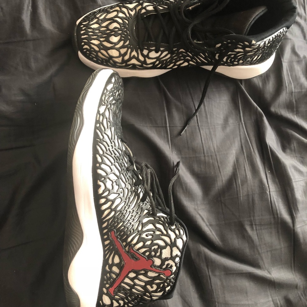 Jordan’s ultra Fly basketball shoe black and white